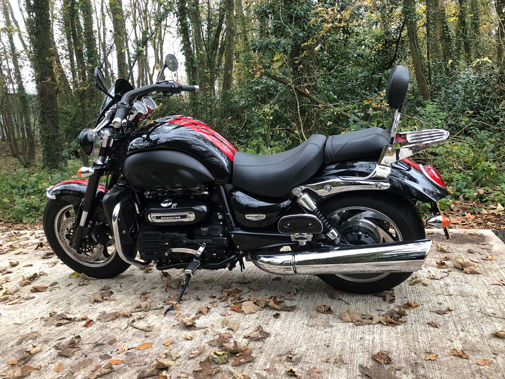 Triumph Rocket III fitted Oversize TBars 1.5, black
